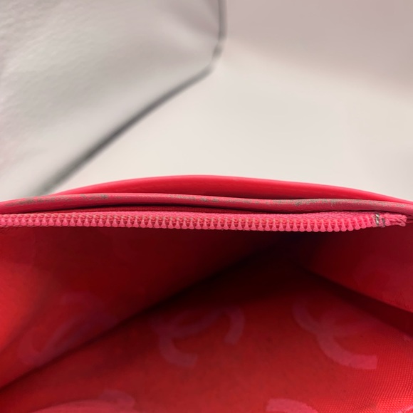 Chanel Cambon bi-fold wallet - Picture 6 of 12